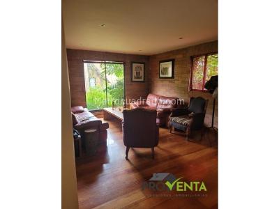 Casa de 4 alcobas en venta en Loma De Las Brujas, Envigado, 200 m² · foto 7 de 12
