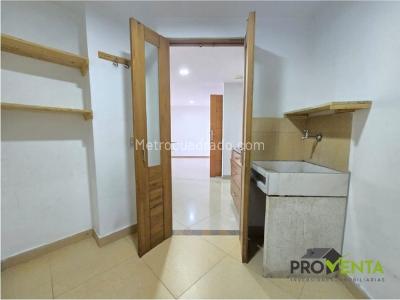 Apartamento de 3 alcobas en venta en Las Lomitas, Sabaneta, 99 m² · foto 8 de 17