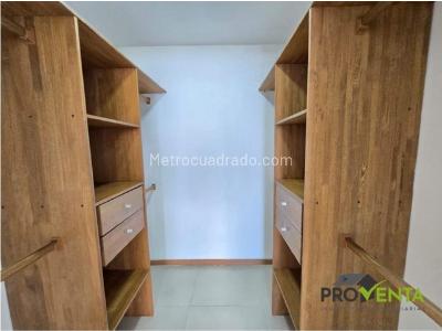 Apartamento de 3 alcobas en venta en Las Lomitas, Sabaneta, 99 m² · foto 16 de 17