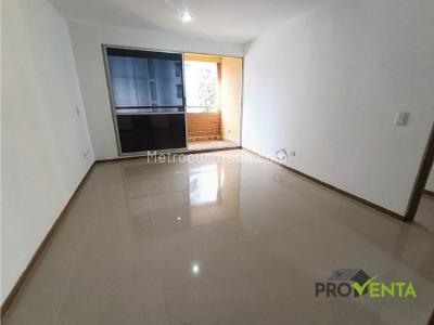 Apartamento de 3 alcobas en venta en Las Lomitas, Sabaneta, 121 m² · foto 18 de 20