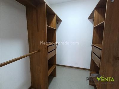 Apartamento de 3 alcobas en venta en Las Lomitas, Sabaneta, 121 m² · foto 20 de 20