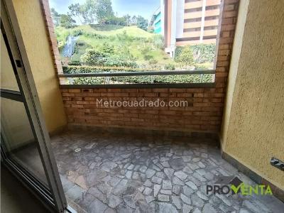 Apartamento de 3 alcobas en venta en Las Lomitas, Sabaneta, 112 m² · foto 10 de 20