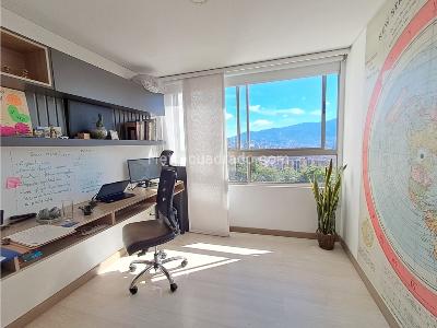 Apartamento de 5 alcobas en venta en Loma Del Esmeraldal, Envigado, 113 m² · foto 11 de 19