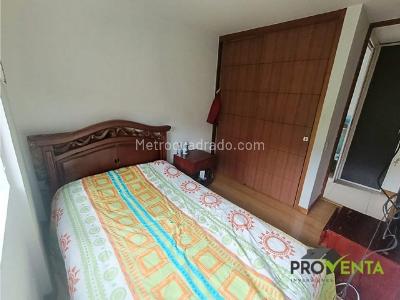Apartamento en venta en Loma Del Esmeraldal, Envigado · foto 9 de 17