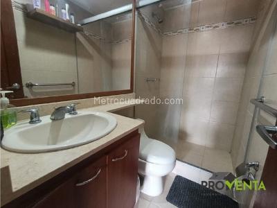 Apartamento en venta en Loma Del Esmeraldal, Envigado · foto 14 de 17