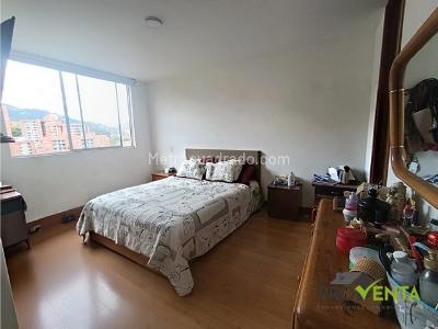 Apartamento en venta en Loma Del Esmeraldal, Envigado · foto 16 de 17