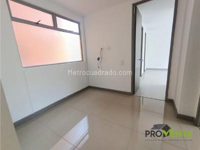Apartamento de 3 alcobas en venta en San Jose, Sabaneta, 97 m² · foto 8 de 19
