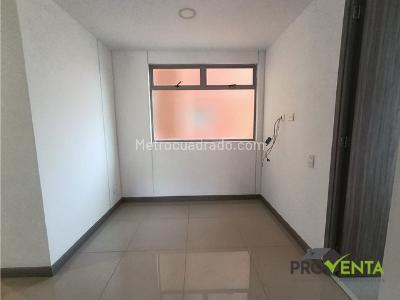 Apartamento de 3 alcobas en venta en San Jose, Sabaneta, 97 m² · foto 9 de 19