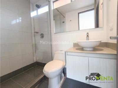 Apartamento de 3 alcobas en venta en San Jose, Sabaneta, 97 m² · foto 18 de 19