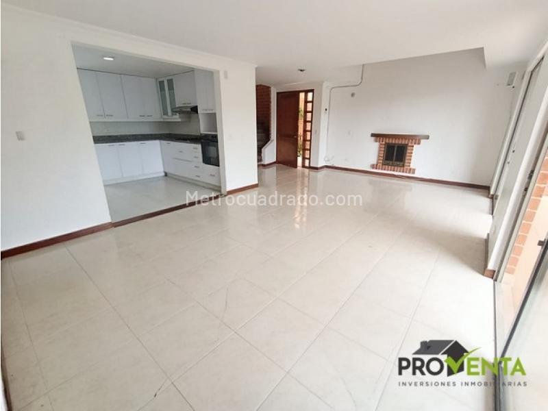 Casa – Envigado, Valle de Aburrá - Vista 2