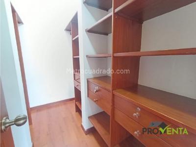 Casa de 5 alcobas en venta en Loma La Sebastiana, Envigado, 380 m² · foto 14 de 20