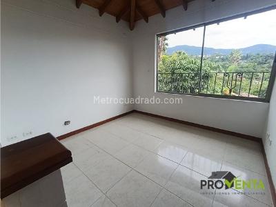 Casa de 5 alcobas en venta en Loma La Sebastiana, Envigado, 380 m² · foto 20 de 20