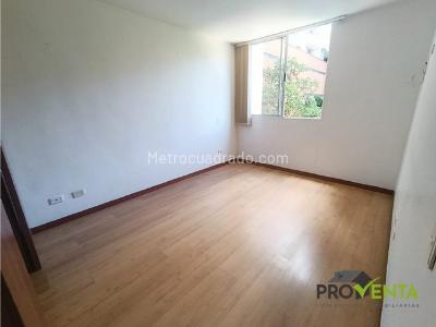 Apartamento en venta en Loma Del Esmeraldal, Envigado · foto 11 de 14