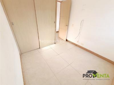 Apartamento de 3 alcobas en venta en San Remo, Sabaneta, 68 m² · foto 7 de 17