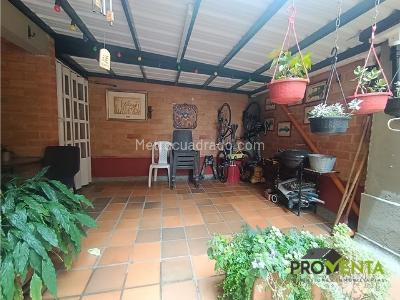Apartamento en venta en Alto De Las Flores, Sabaneta · foto 2 de 15