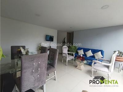 Apartamento de 3 alcobas en venta en Restrepo Naranjo, Sabaneta, 70 m² · foto 4 de 16