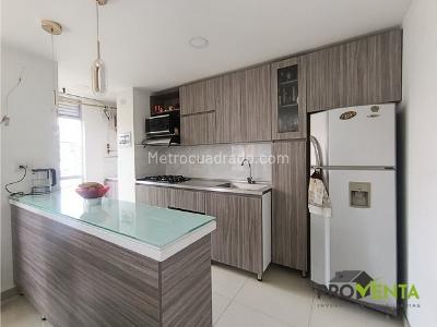 Apartamento de 3 alcobas en venta en Restrepo Naranjo, Sabaneta, 70 m² · foto 7 de 16