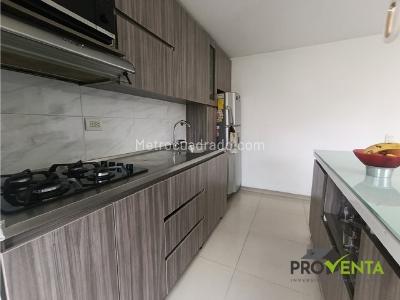 Apartamento de 3 alcobas en venta en Restrepo Naranjo, Sabaneta, 70 m² · foto 8 de 16