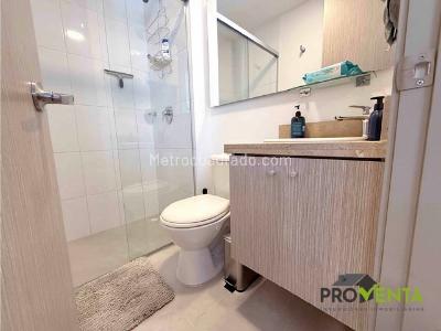Apartamento de 3 alcobas en venta en Restrepo Naranjo, Sabaneta, 70 m² · foto 8 de 13