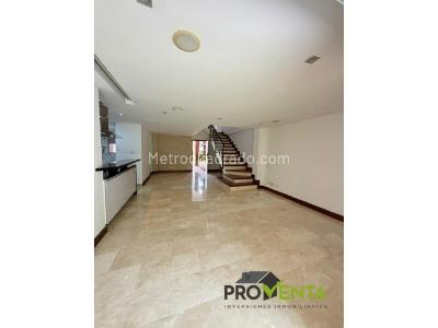 Casa de 3 alcobas en venta en Tv Intermedia, Envigado, 203 m² · foto 5 de 18