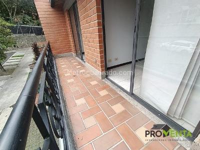 Casa de 4 alcobas en venta en Las Brujas, Envigado, 187 m² · foto 18 de 20