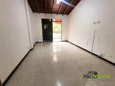 Casa de 4 alcobas en venta en Las Brujas, Envigado, 187 m² · foto 14 de 20