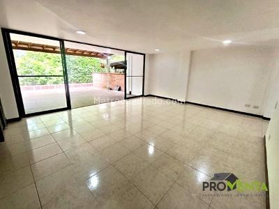 Casa de 4 alcobas en venta en Las Brujas, Envigado, 187 m² · foto 3 de 20