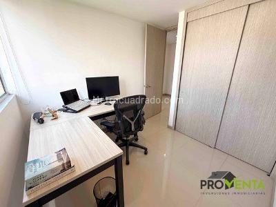 Apartamento de 3 alcobas en venta en Manuel Restrepo, Sabaneta, 70 m² · foto 12 de 14