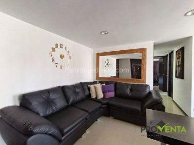 Apartamento de 3 alcobas en venta en Manuel Restrepo, Sabaneta, 72 m² · foto 2 de 15