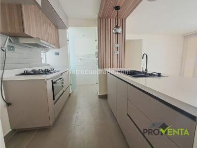 Apartamento en venta en Castropol, Medellín · foto 7 de 16