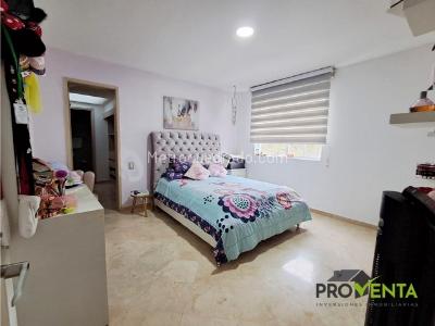 Casa de 5 alcobas en venta en El Tesoro, Medellín, 370 m² · foto 14 de 17