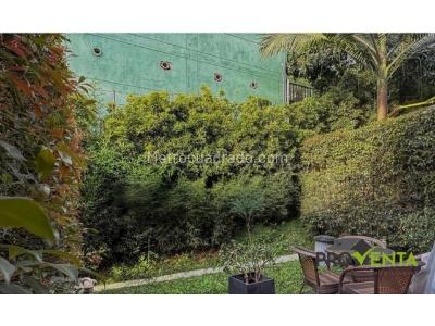 Casa de 3 alcobas en venta en Tv Intermedia, Envigado, 193 m² · foto 4 de 10