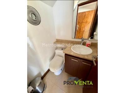 Casa de 3 alcobas en venta en Tv Intermedia, Envigado, 193 m² · foto 6 de 10