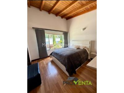 Casa de 3 alcobas en venta en Tv Intermedia, Envigado, 193 m² · foto 8 de 10