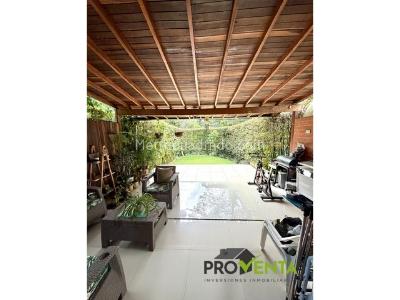 Casa de 4 alcobas en venta en Cumbres, Envigado, 220 m² · foto 7 de 16