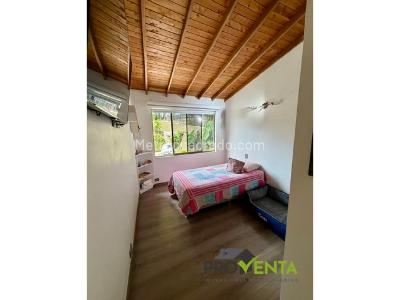 Casa de 4 alcobas en venta en Cumbres, Envigado, 220 m² · foto 10 de 16