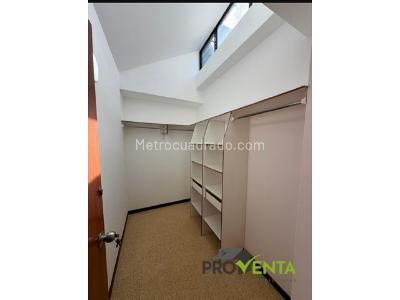 Casa de 4 alcobas en venta en Loma La Sebastiana, Envigado, 204 m² · foto 14 de 18