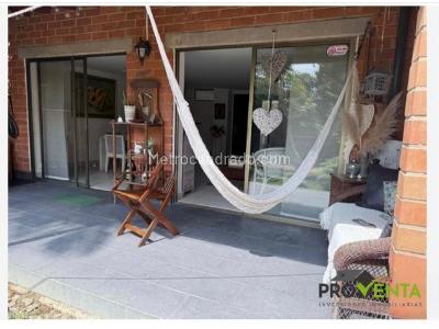 Casa de 3 alcobas en venta en Loma La Sebastiana, Envigado, 260 m² · foto 4 de 9