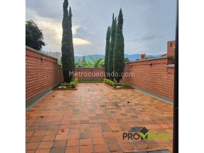 Casa de 5 alcobas en venta en Loma De Las Brujas, Envigado, 410 m² · foto 4 de 16