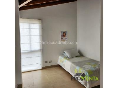 Casa de 5 alcobas en venta en Loma De Las Brujas, Envigado, 410 m² · foto 9 de 16