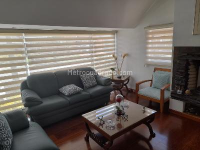 Casa de 3 alcobas en venta en El Recreo De Los Frailes, Bogotá, 300 m² · foto 3 de 20