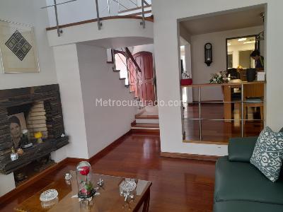 Casa de 3 alcobas en venta en El Recreo De Los Frailes, Bogotá, 300 m² · foto 4 de 20