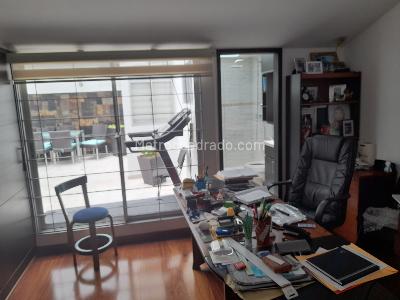 Casa de 3 alcobas en venta en El Recreo De Los Frailes, Bogotá, 300 m² · foto 11 de 20
