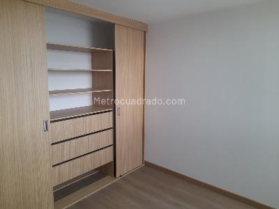 Apartamento en arriendo en Fontibon, Bogotá · foto 6 de 20