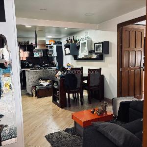 Casa de 5 alcobas en venta en Las Orquideas, Bogotá, 387 m² · foto 11 de 20