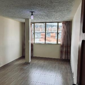Casa de 5 alcobas en venta en Las Orquideas, Bogotá, 387 m² · foto 2 de 20