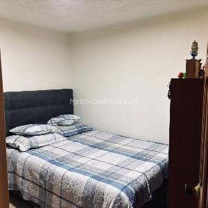 Casa de 5 alcobas en venta en Las Orquideas, Bogotá, 387 m² · foto 8 de 20