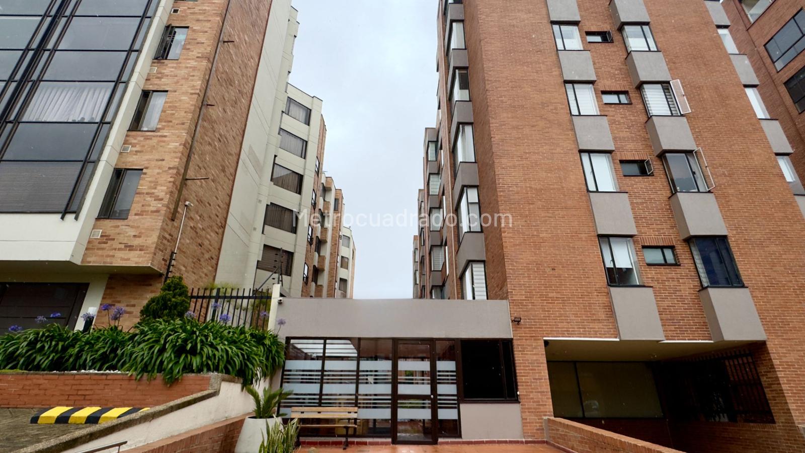 Apartamento en Arriendo  BELMIRA CEDRITOS