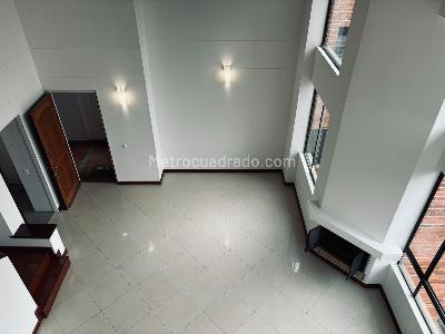 Apartamento en venta en Niza, Bogotá · foto 2 de 20