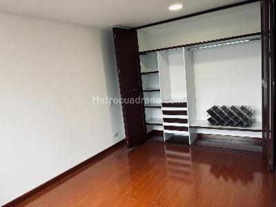 Apartamento en venta en Niza, Bogotá · foto 8 de 20
